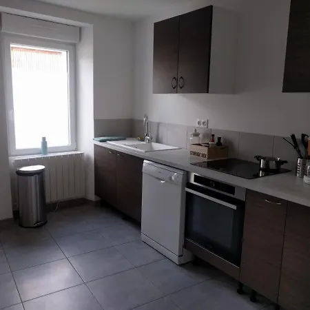 Holiday home Maison Jean-moulin, Jardin, Spacieuse, 24h Mans, Zoo, Prytanee, 3 Chbres, 6 Pers