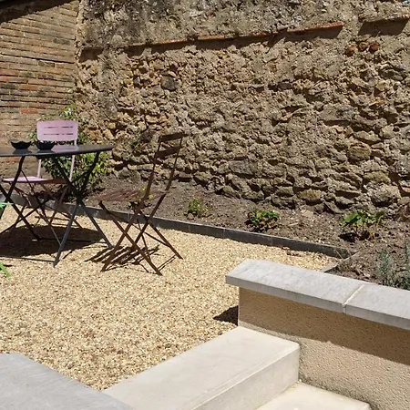 Holiday home Maison Jean-moulin, Jardin, Spacieuse, 24h Mans, Zoo, Prytanee, 3 Chbres, 6 Pers
