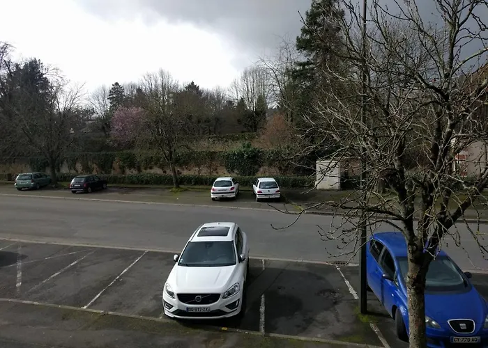 Maison Jean-moulin, Jardin, Spacieuse, 24h Mans, Zoo, Prytanee, 3 Chbres, 6 Pers בית נופש