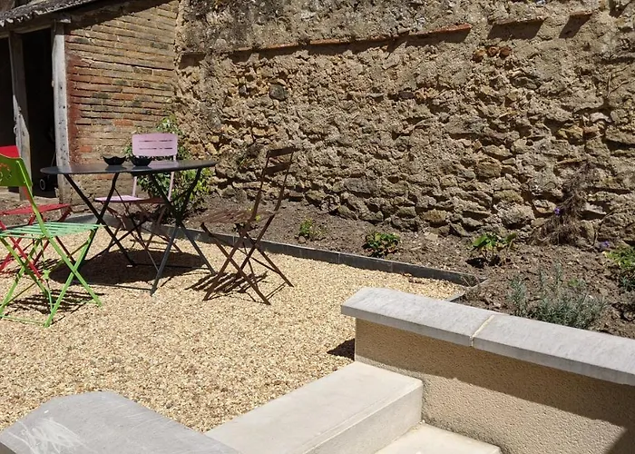 בית נופש Maison Jean-moulin, Jardin, Spacieuse, 24h Mans, Zoo, Prytanee, 3 Chbres, 6 Pers